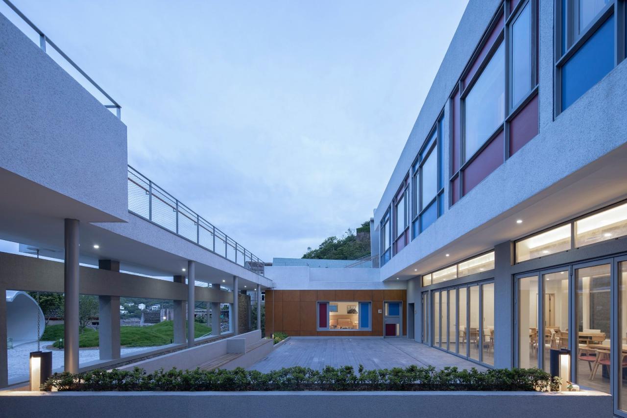 BIM建筑|孤岛浮舟：舟山柴山岛托老所 / 孟凡浩-line+建筑事务所