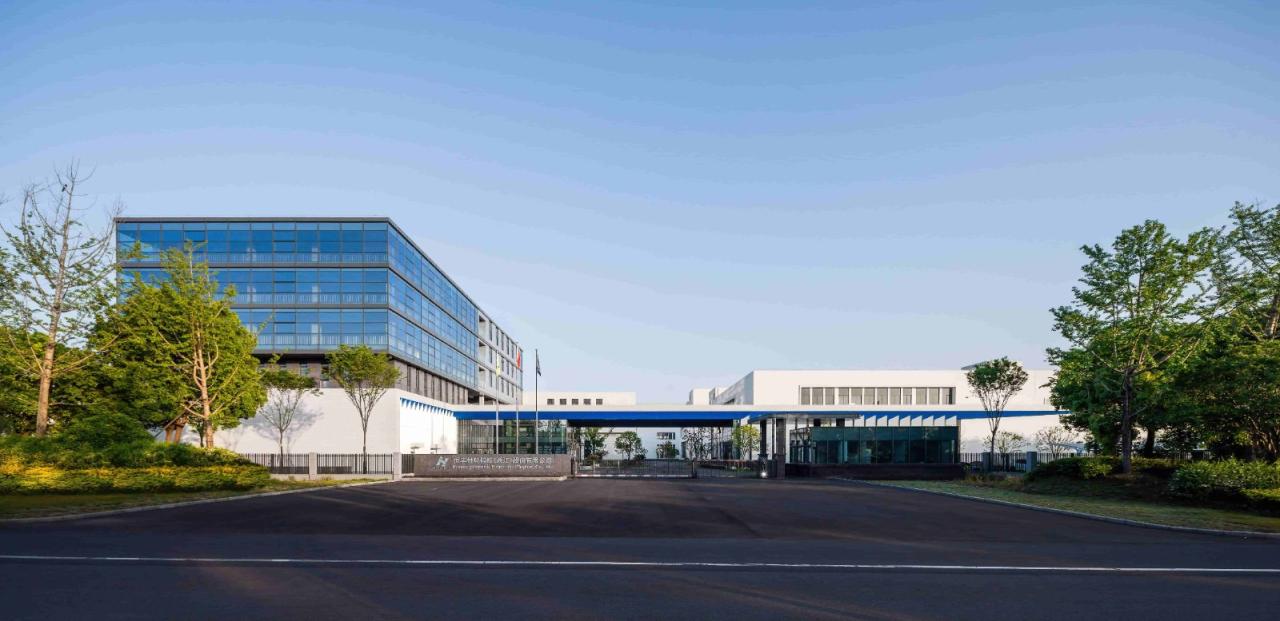 BIM建筑|美术馆语境下的温情工厂/ 田字格建筑事务所