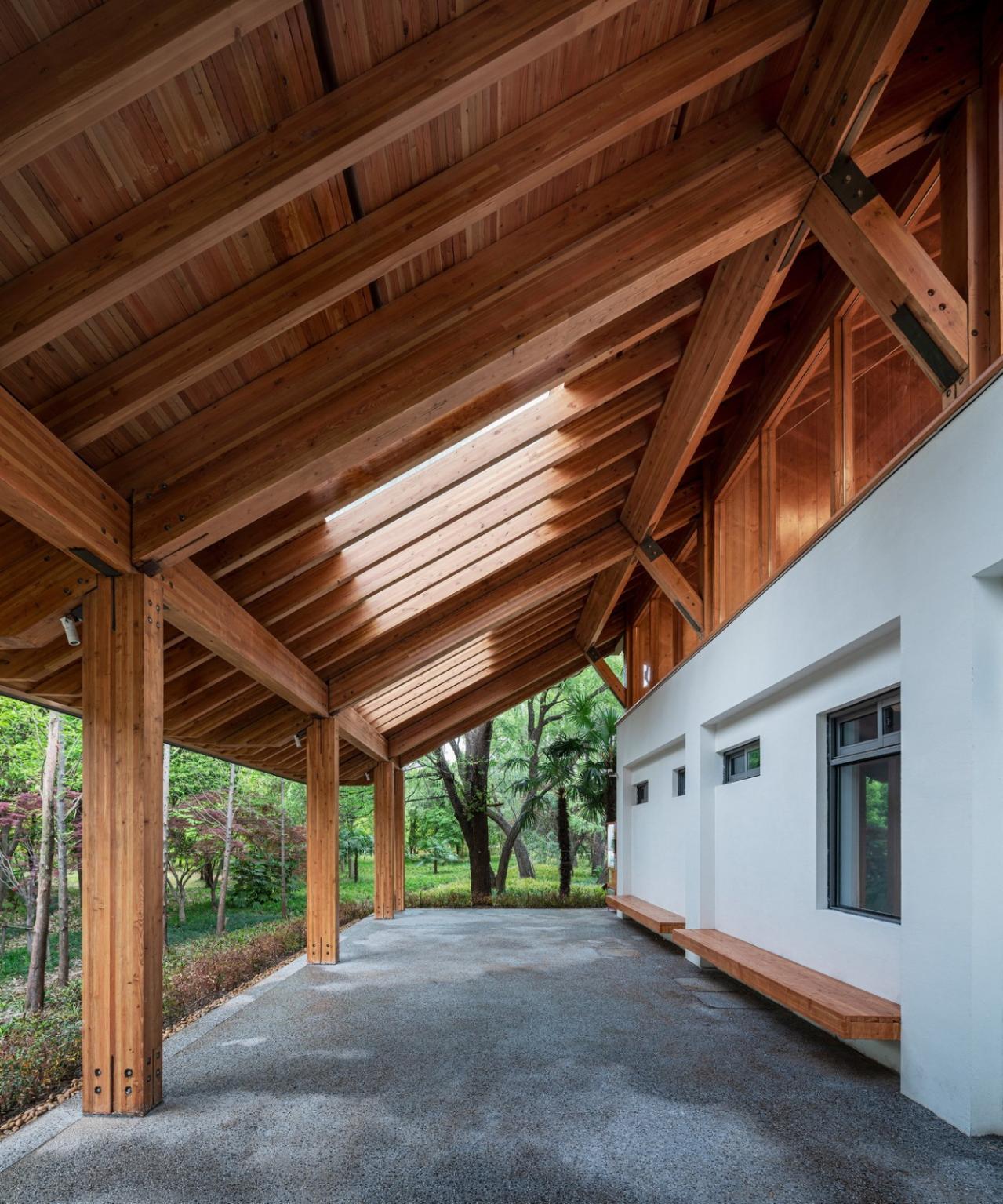 BIM建筑|上海长宁环城生态公园带市民服务驿站 / 致正建筑工作室 + 冶是建筑