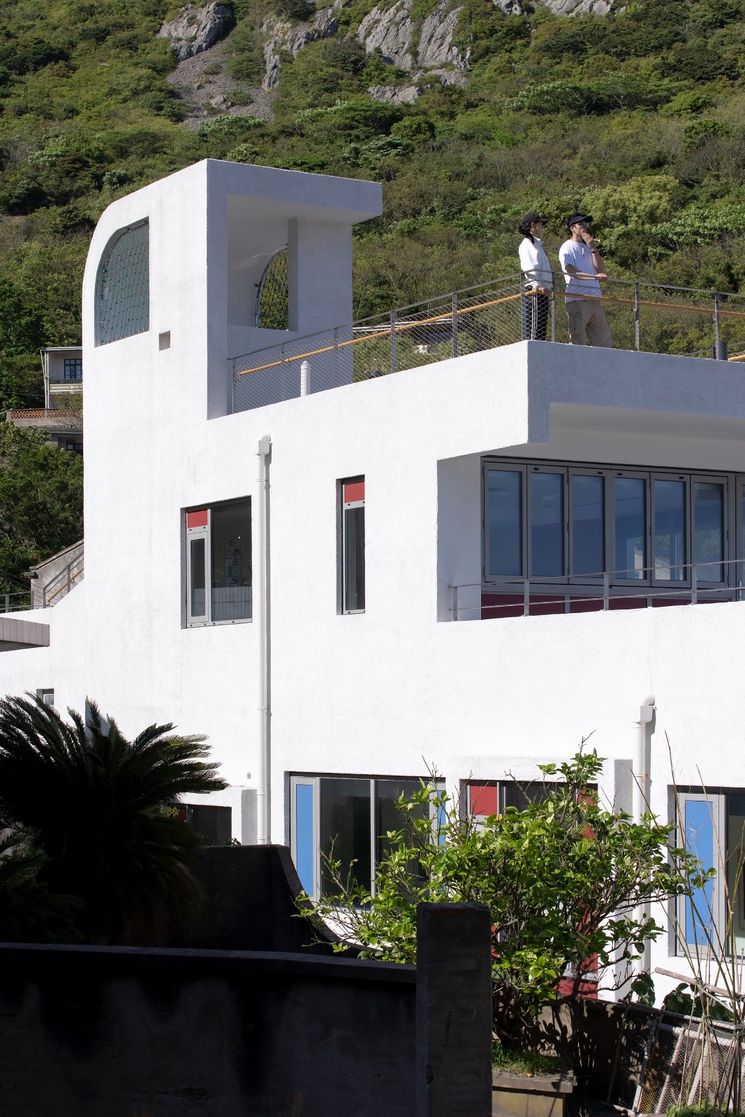 BIM建筑|孤岛浮舟：舟山柴山岛托老所 / 孟凡浩-line+建筑事务所