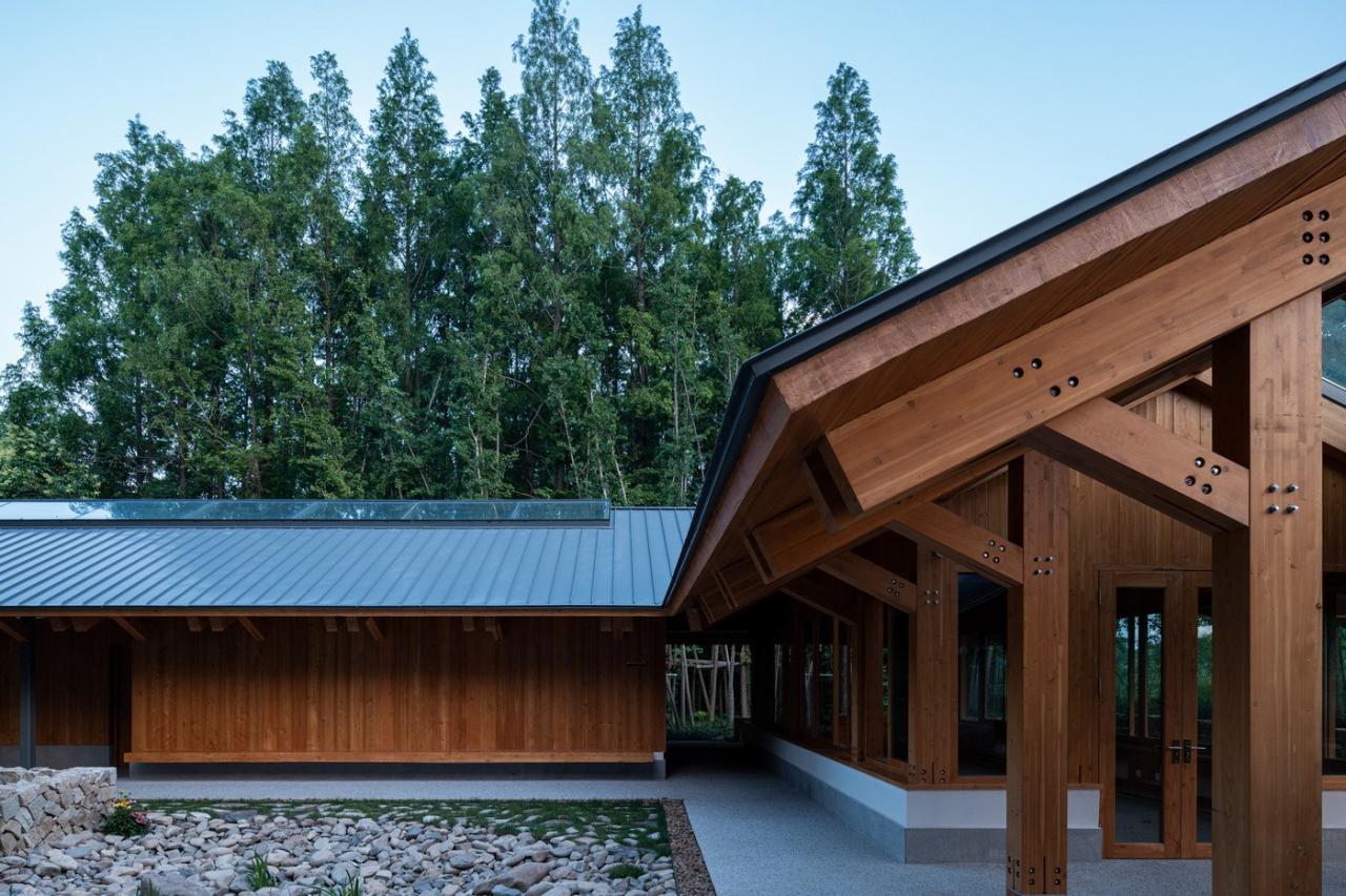 BIM建筑|上海长宁环城生态公园带市民服务驿站 / 致正建筑工作室 + 冶是建筑