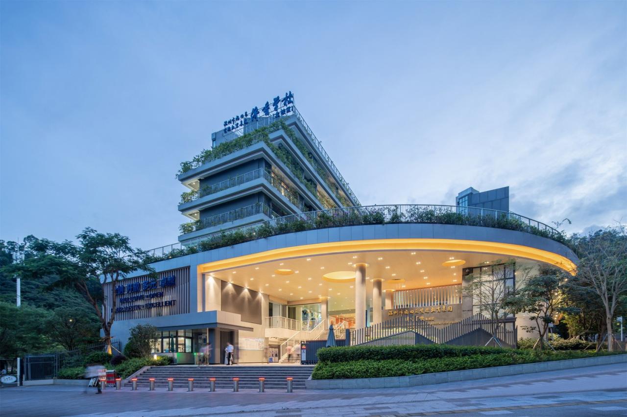 BIM建筑|“上山”校园：深圳福田实验教育集团侨香学校·北校区 / 申都设计