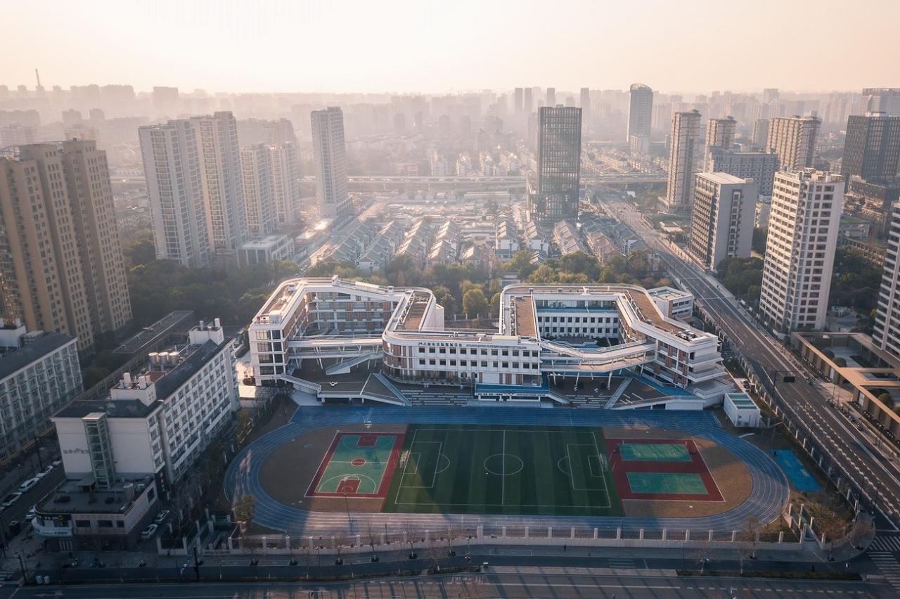BIM建筑|成长阶梯，无界校园：杭州市上塘单元小学 / 浙江大学建筑设计研究院