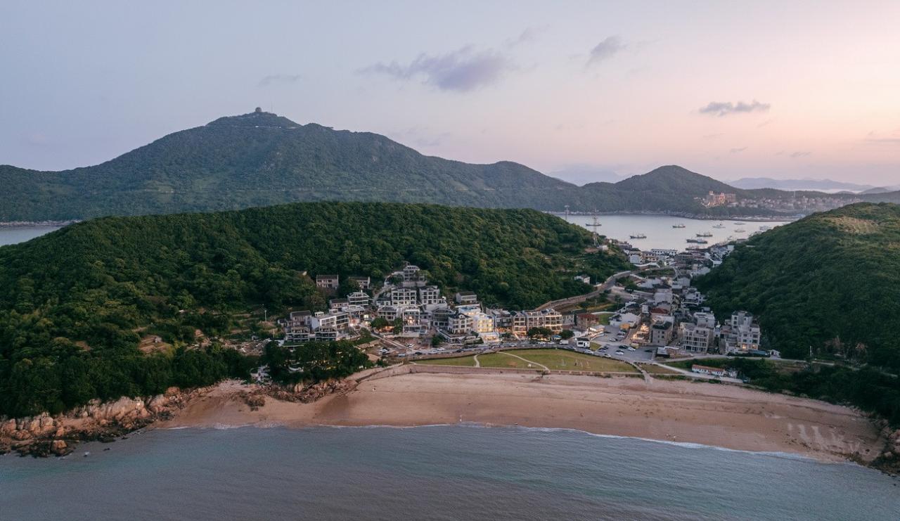 BIM建筑|舟山海街11号民宿二期 / MAT超级建筑