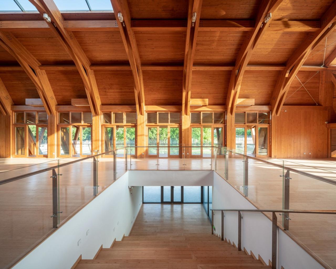 BIM建筑|上海长宁环城生态公园带市民服务驿站 / 致正建筑工作室 + 冶是建筑