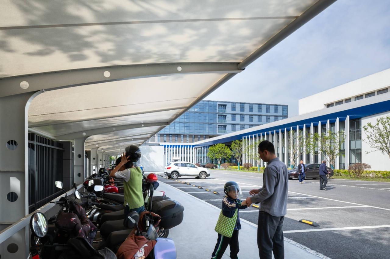 BIM建筑|美术馆语境下的温情工厂/ 田字格建筑事务所