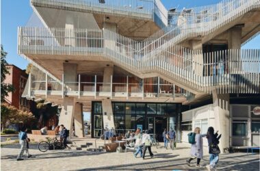 BIM建筑|墨尔本大学学生活动中心 / KoningEizenberg Architecture-BIM建筑网