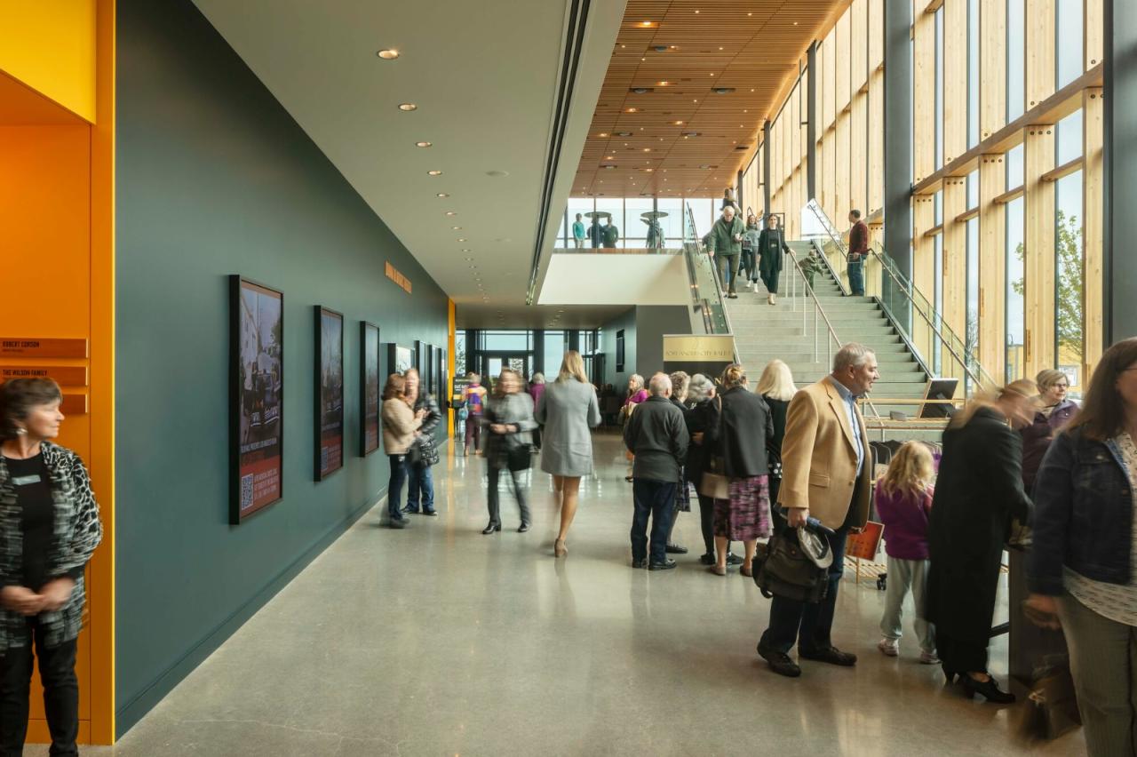 BIM建筑|Field 艺术与活动大厅 / LMN Architects