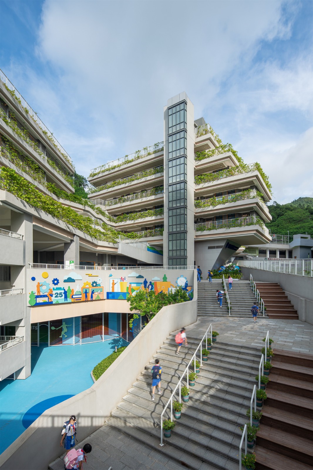 BIM建筑|“上山”校园：深圳福田实验教育集团侨香学校·北校区 / 申都设计