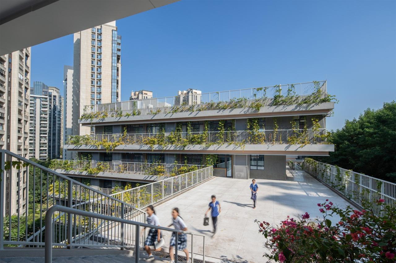 BIM建筑|“上山”校园：深圳福田实验教育集团侨香学校·北校区 / 申都设计