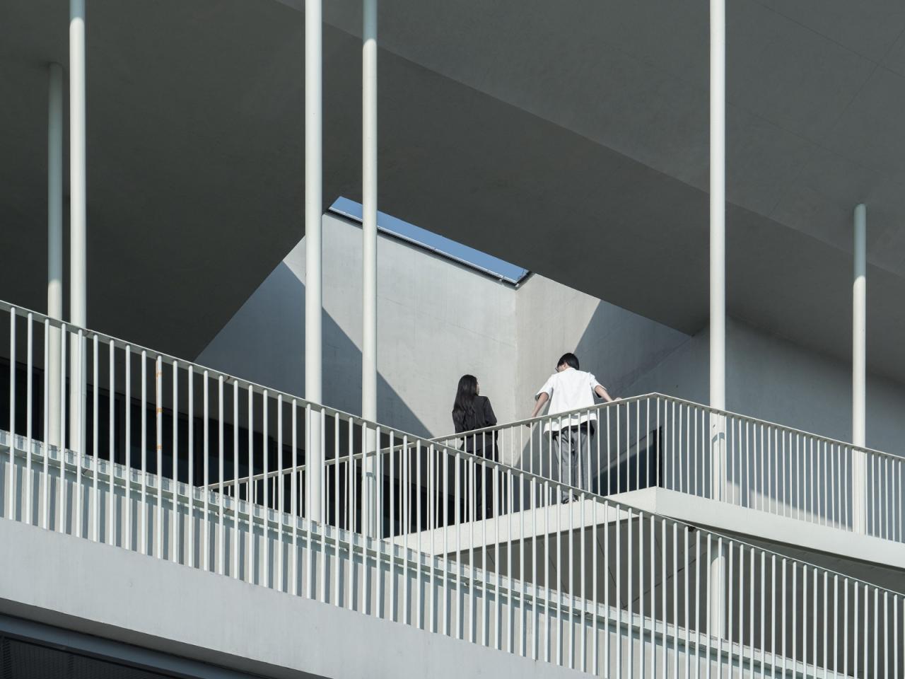 BIM建筑|湖南广电芒果马栏山广场 / 地方工作室