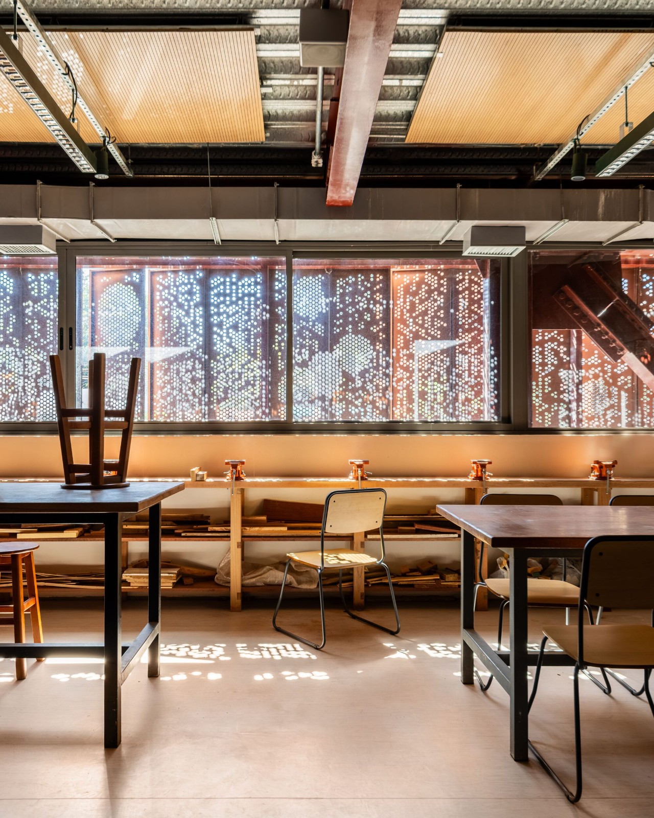 BIM建筑|鲁道夫斯坦纳大学 / Biselli Katchborian Arquitetos