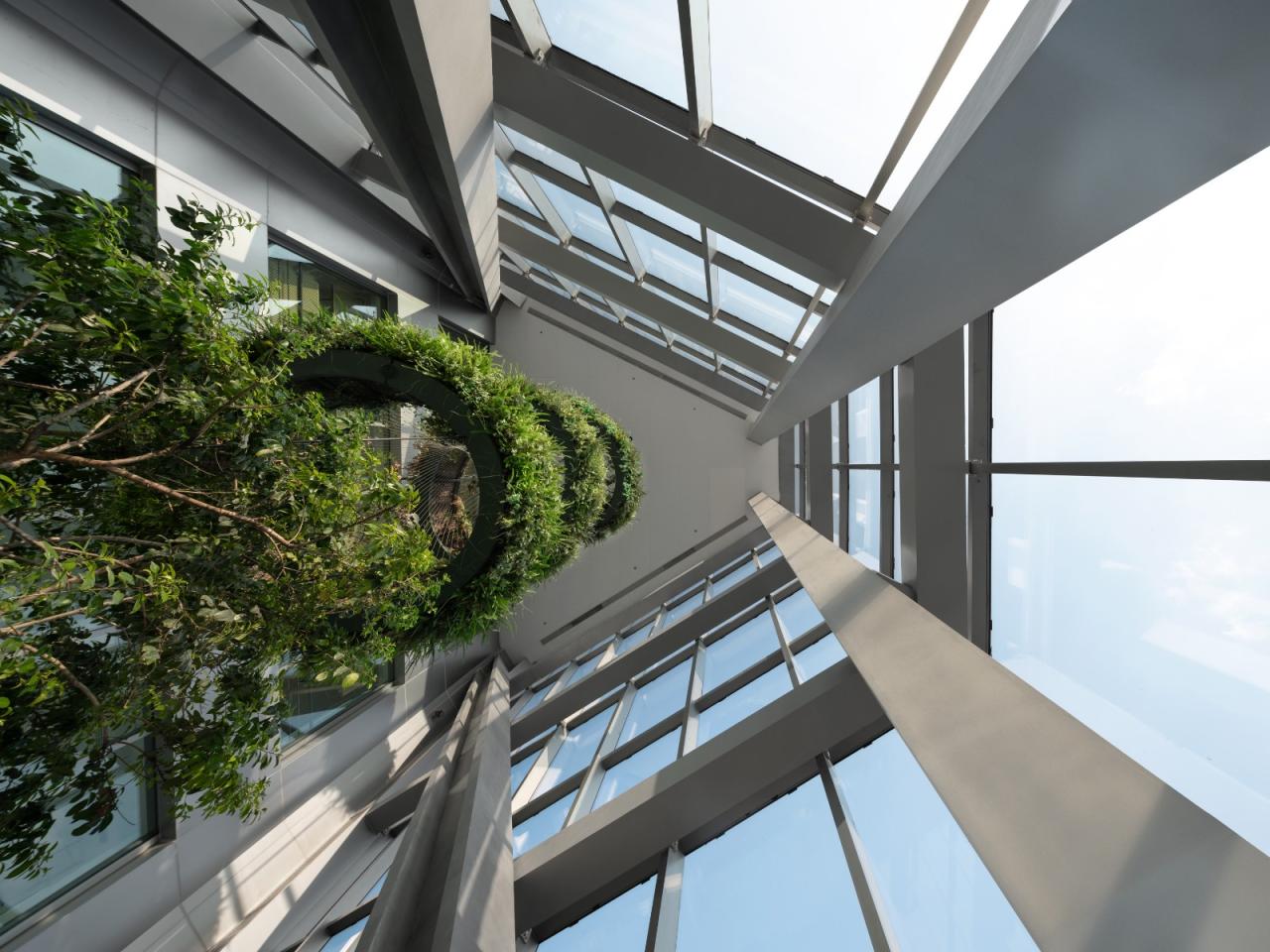 BIM建筑|在上海市中心营造“垂直城市绿洲”：LuOne凯德晶萃广场 / 萨夫迪建筑事务所