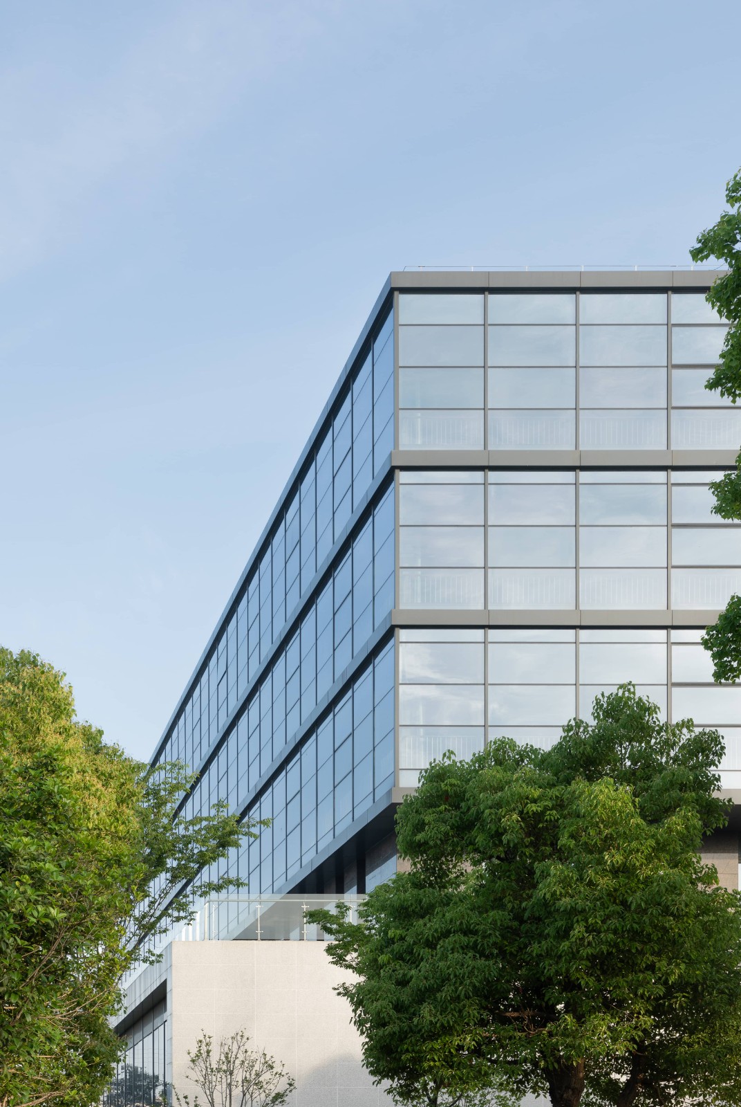 BIM建筑|美术馆语境下的温情工厂/ 田字格建筑事务所