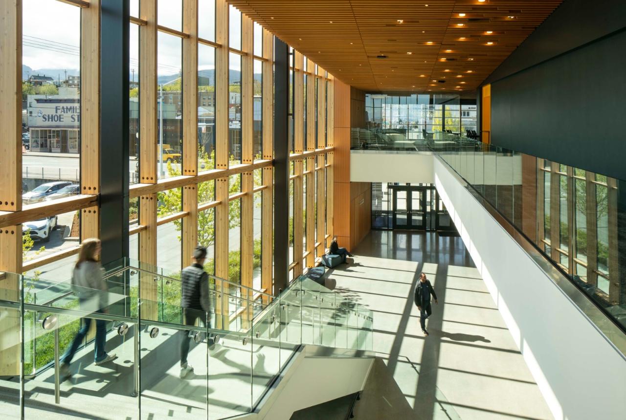 BIM建筑|Field 艺术与活动大厅 / LMN Architects