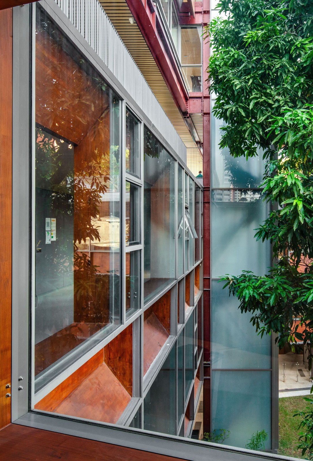 BIM建筑|鲁道夫斯坦纳大学 / Biselli Katchborian Arquitetos