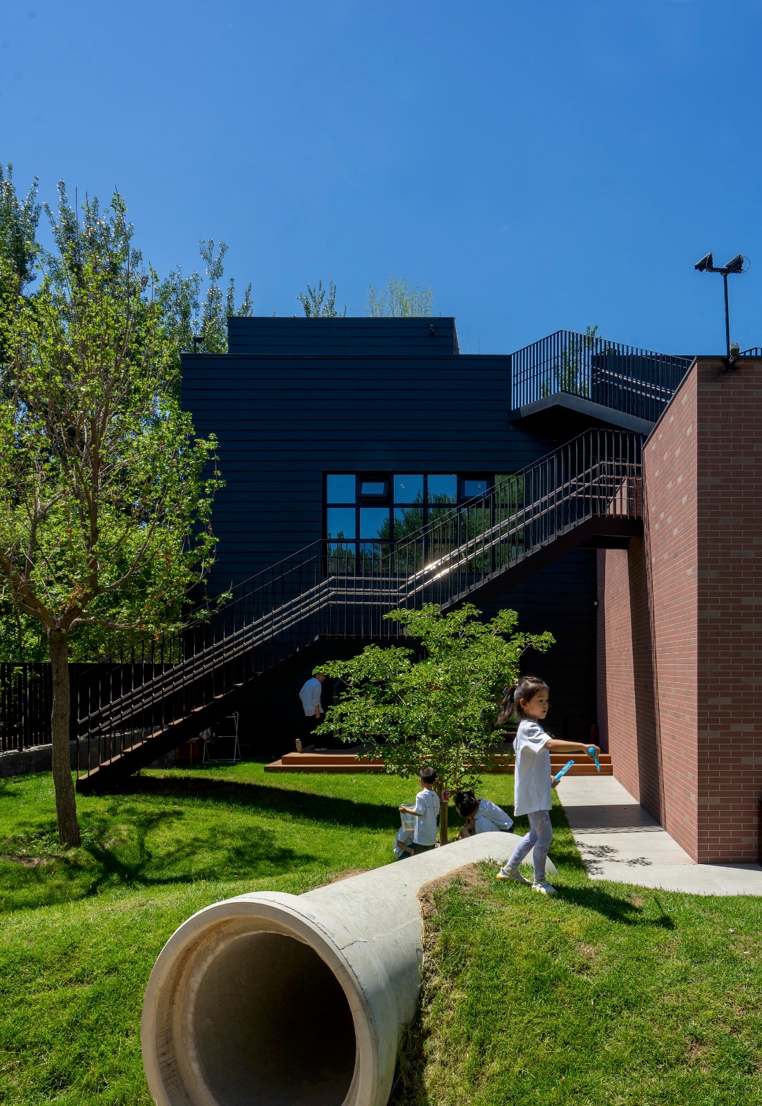 BIM建筑|IBG ”H”幼儿园 / 日比野設計 + 幼児の城