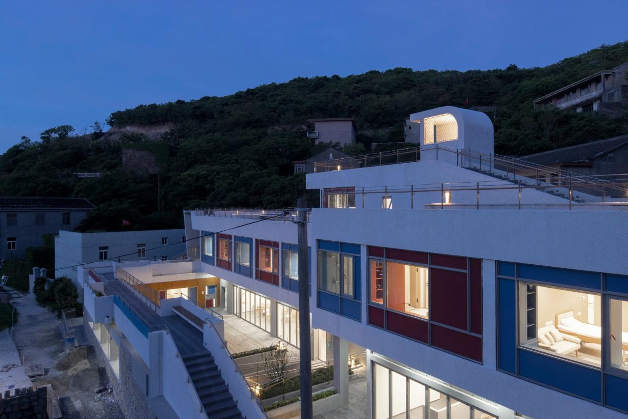 BIM建筑|孤岛浮舟：舟山柴山岛托老所 / 孟凡浩-line+建筑事务所