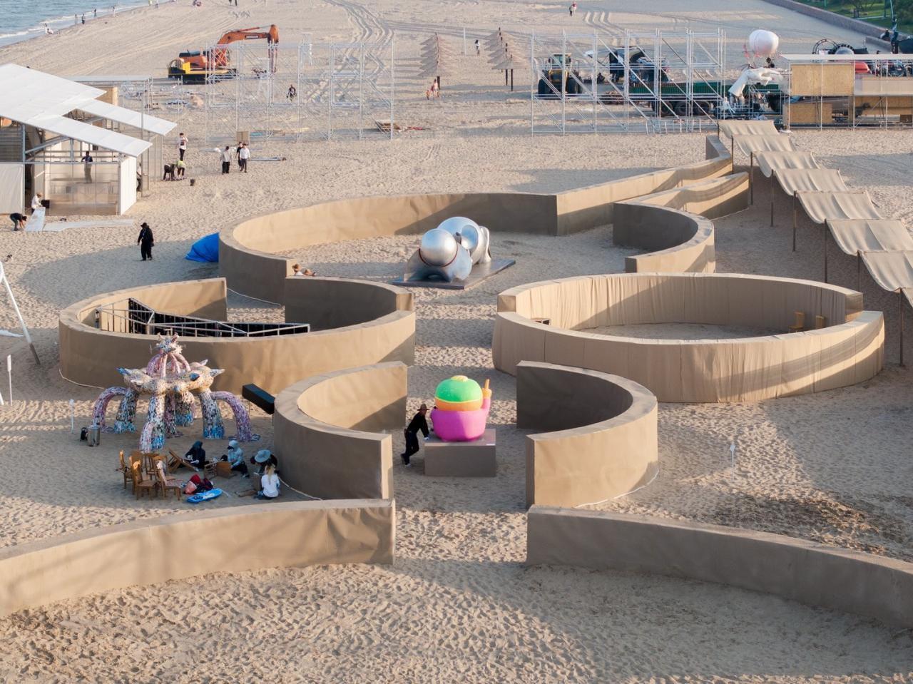 BIM建筑|候鸟沙城 ：“2024阿那亚戏剧节”新作 / 马岩松