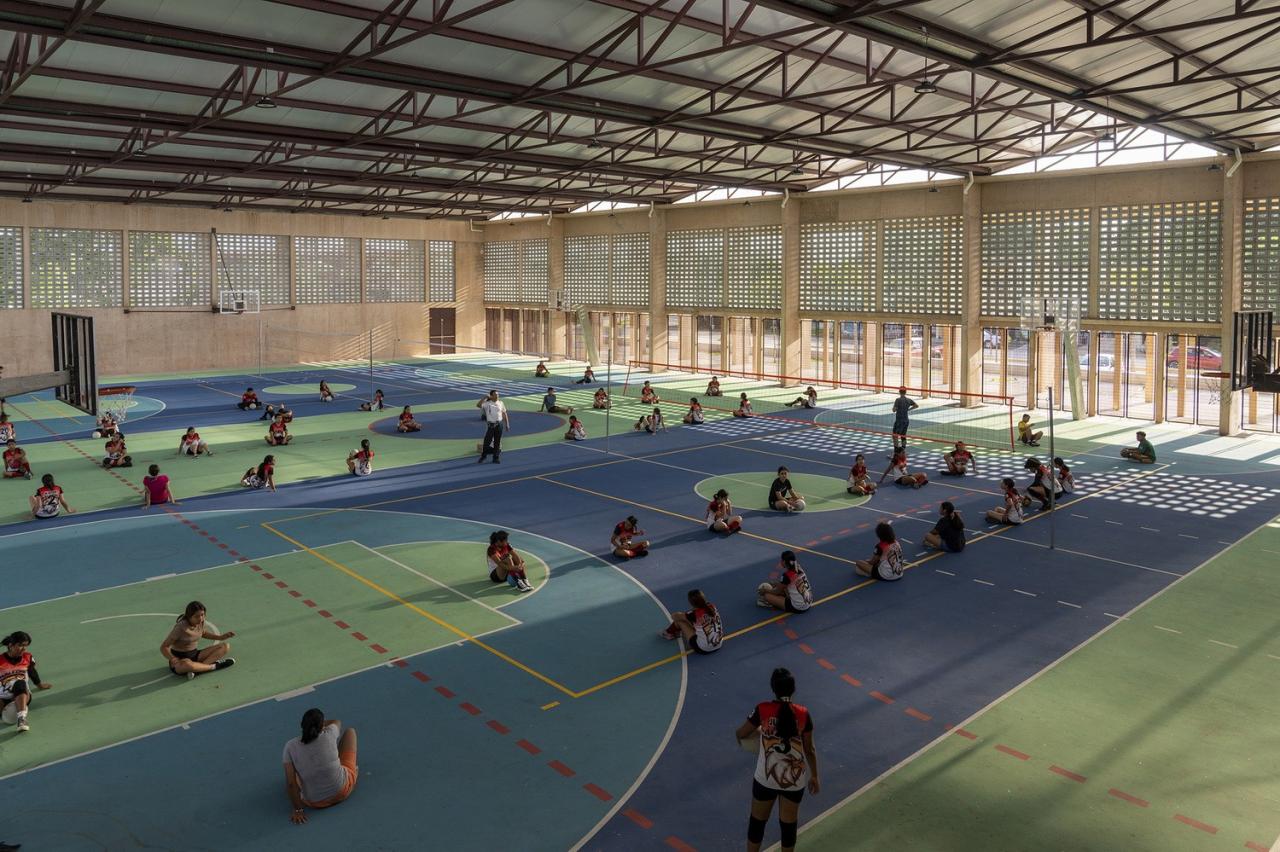 BIM建筑|Manuel Vargas Iziquierdo 棒球场与体育中心 / Bernardo Quinzaños + CCA Centro de Colaboración Arquitectónica