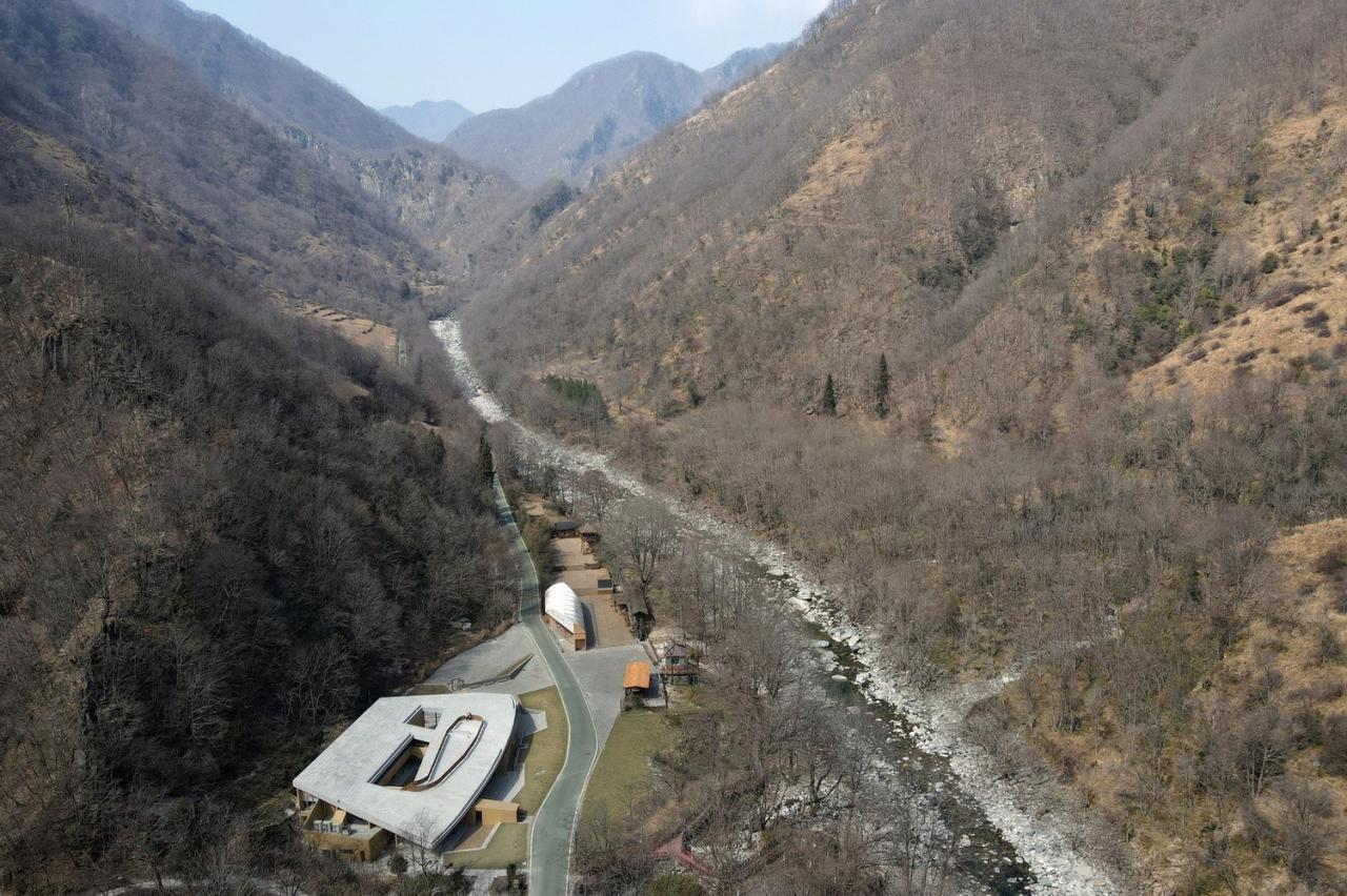 BIM建筑|唐家河自然教育中心 / 合造社建筑设计