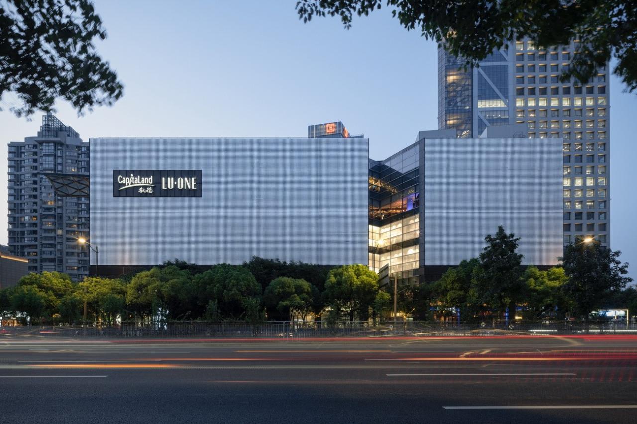 BIM建筑|在上海市中心营造“垂直城市绿洲”：LuOne凯德晶萃广场 / 萨夫迪建筑事务所