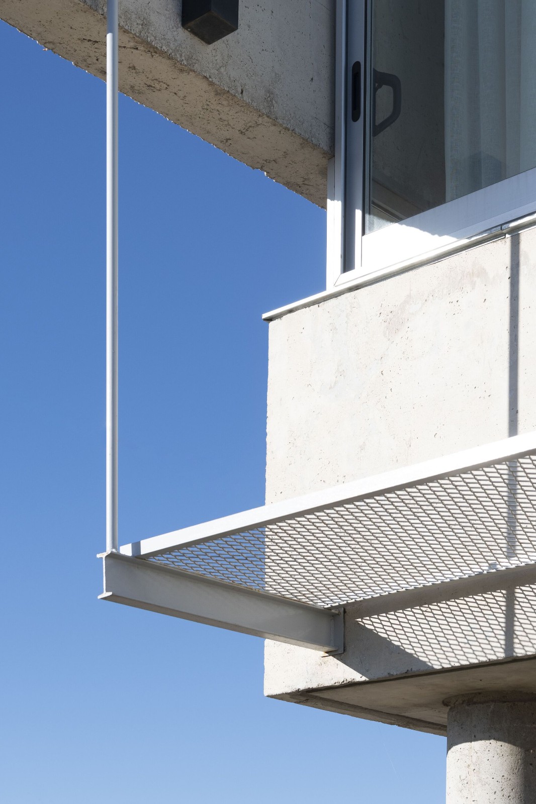 BIM建筑|柱间住宅 / Esteras Perrote