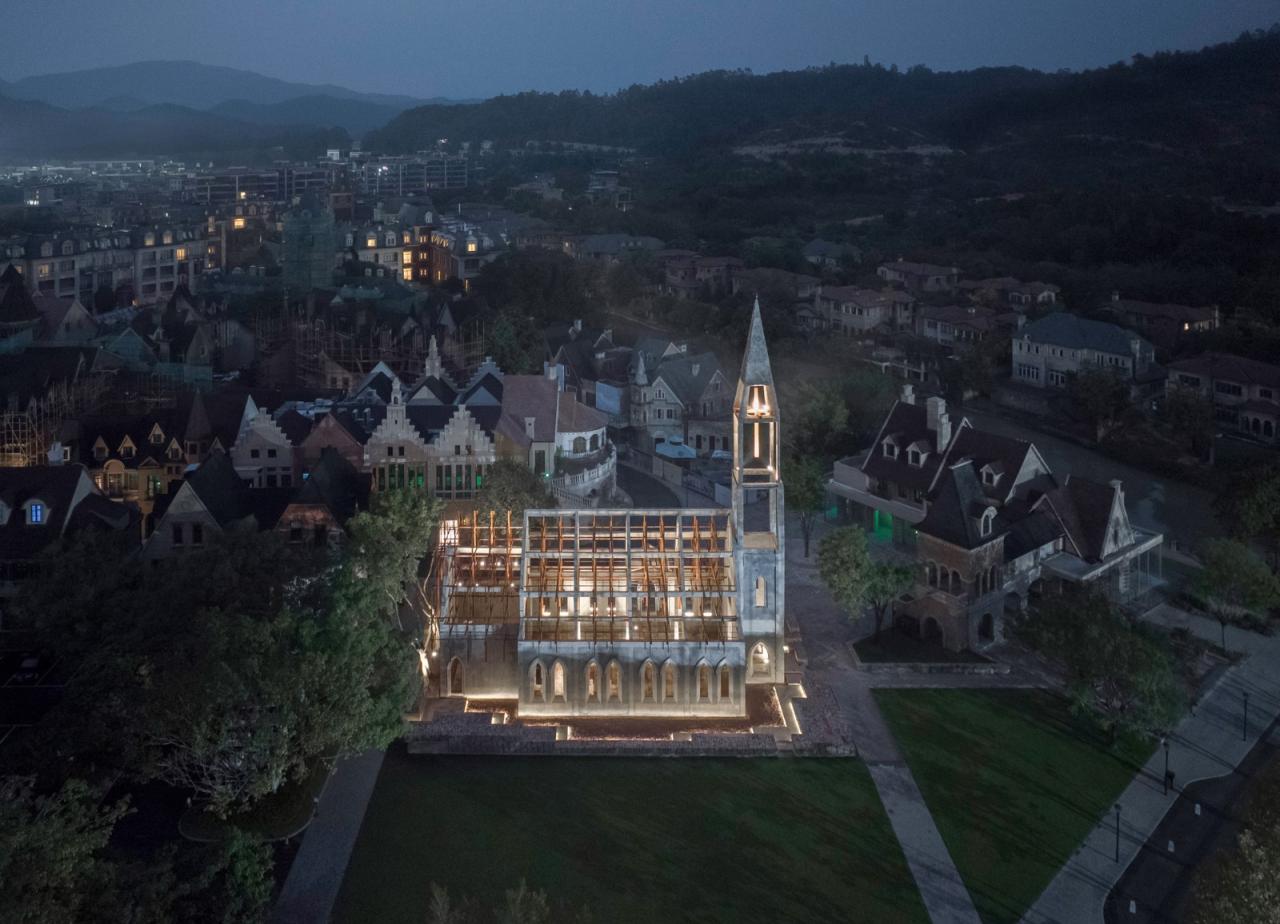 BIM建筑|旧教堂 / 源计划建筑师事务所