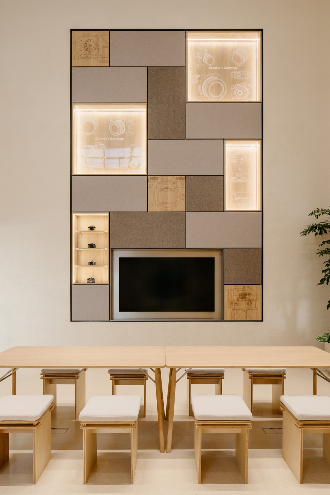 BIM建筑|尼康直营店·北京三里屯太古里店 / Lukstudio芝作室