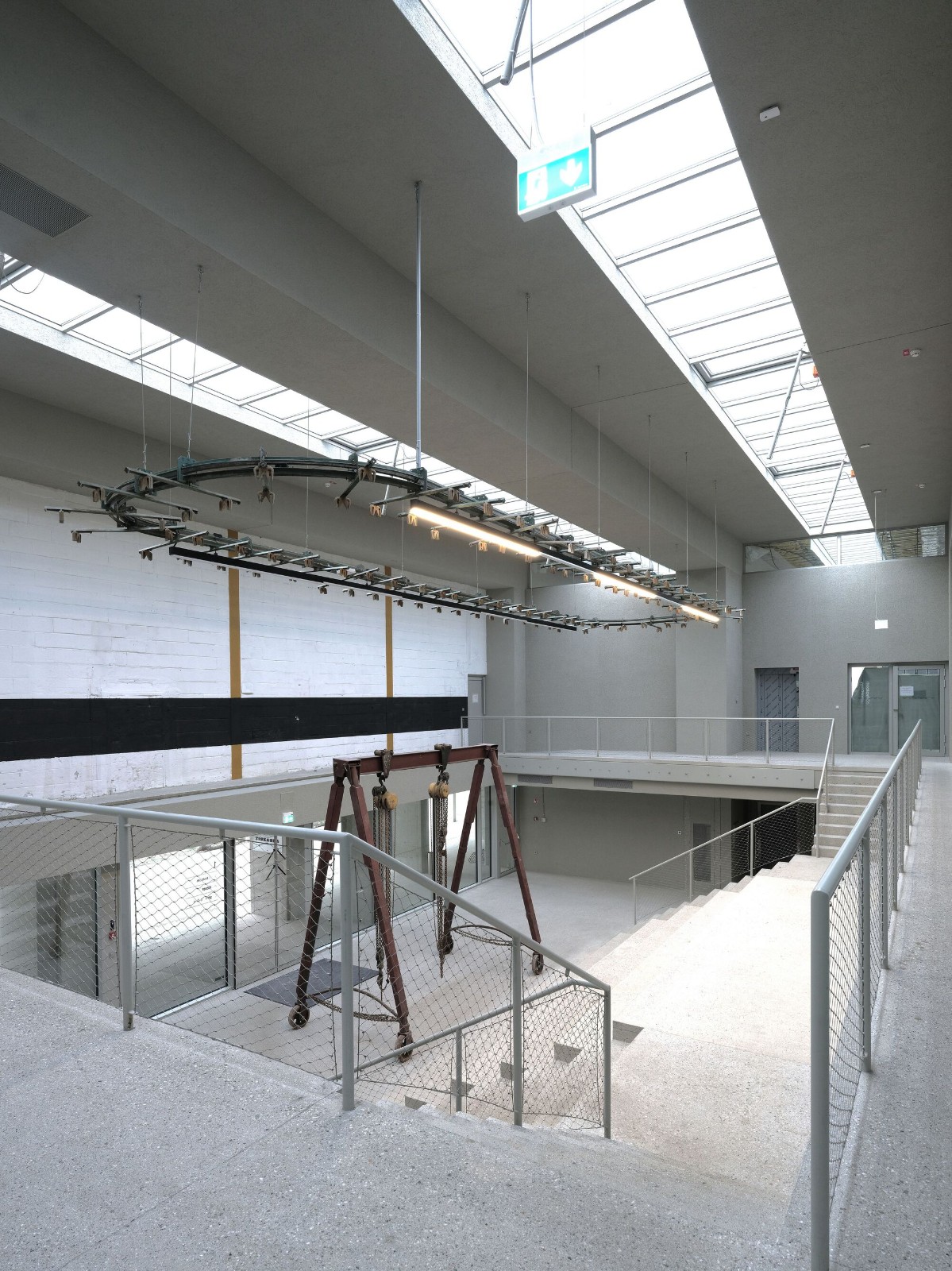 BIM建筑|老印刷厂 / OFIS Architects