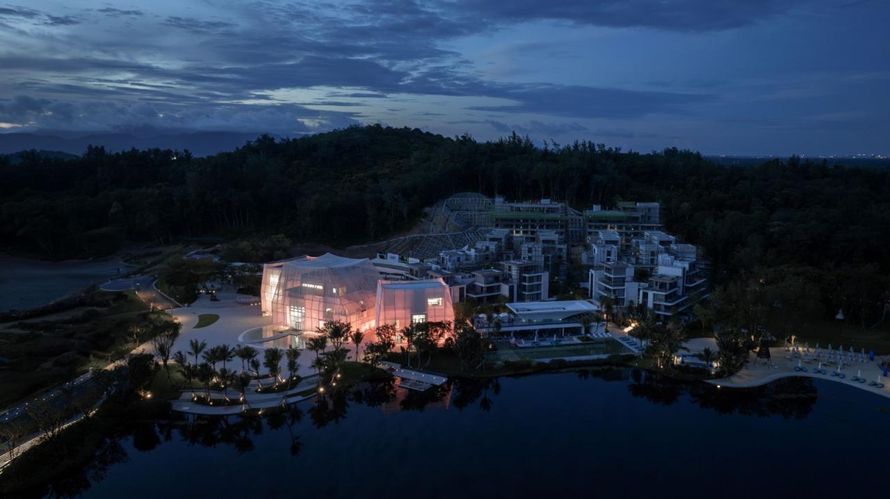 BIM建筑|玉山岚峰：正大太阳河咖啡小镇艺术中心 / Wutopia Lab