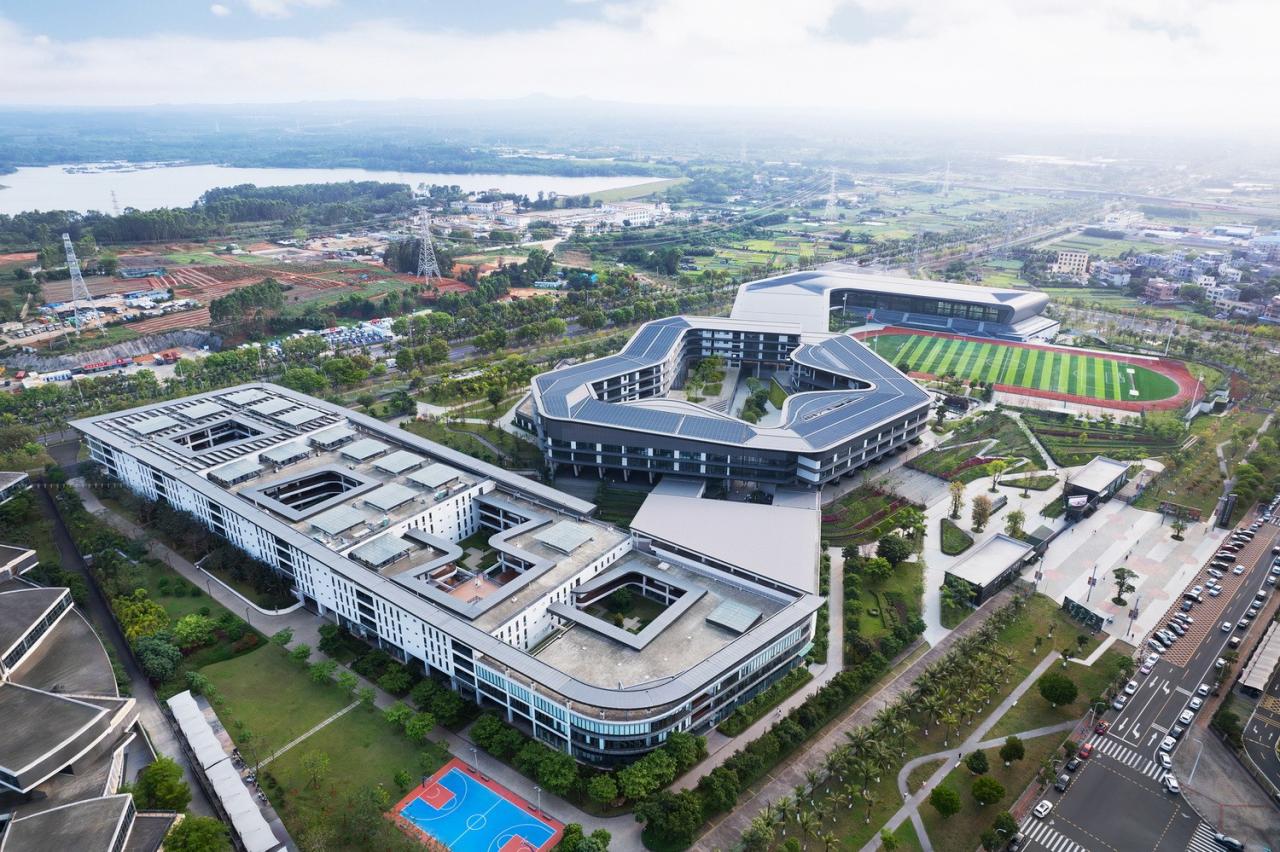 BIM建筑|北京大学附属中学海口学校 / Crossboundaries