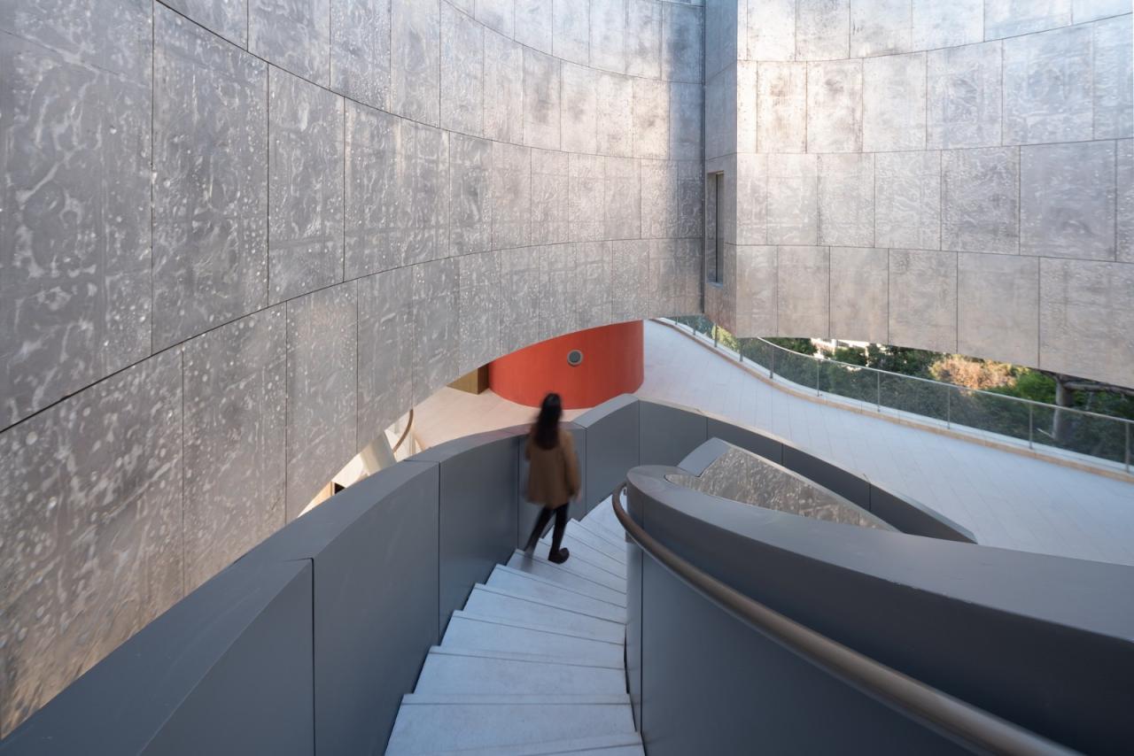 BIM建筑|招商局历史博物馆及微波山公园 / 都市实践