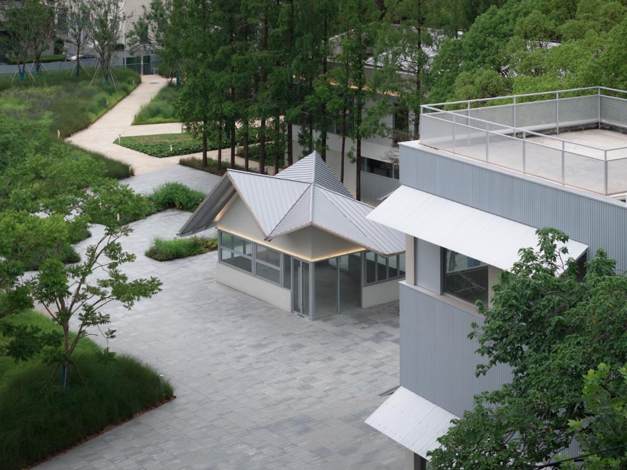 BIM建筑|上海继电器厂改造 / HCCH合尘建筑