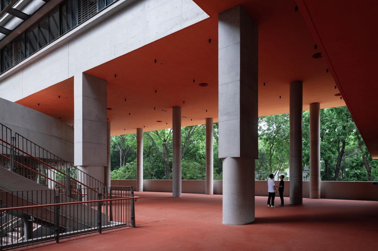 BIM建筑|深圳荔园外国语小学 / 直向建筑