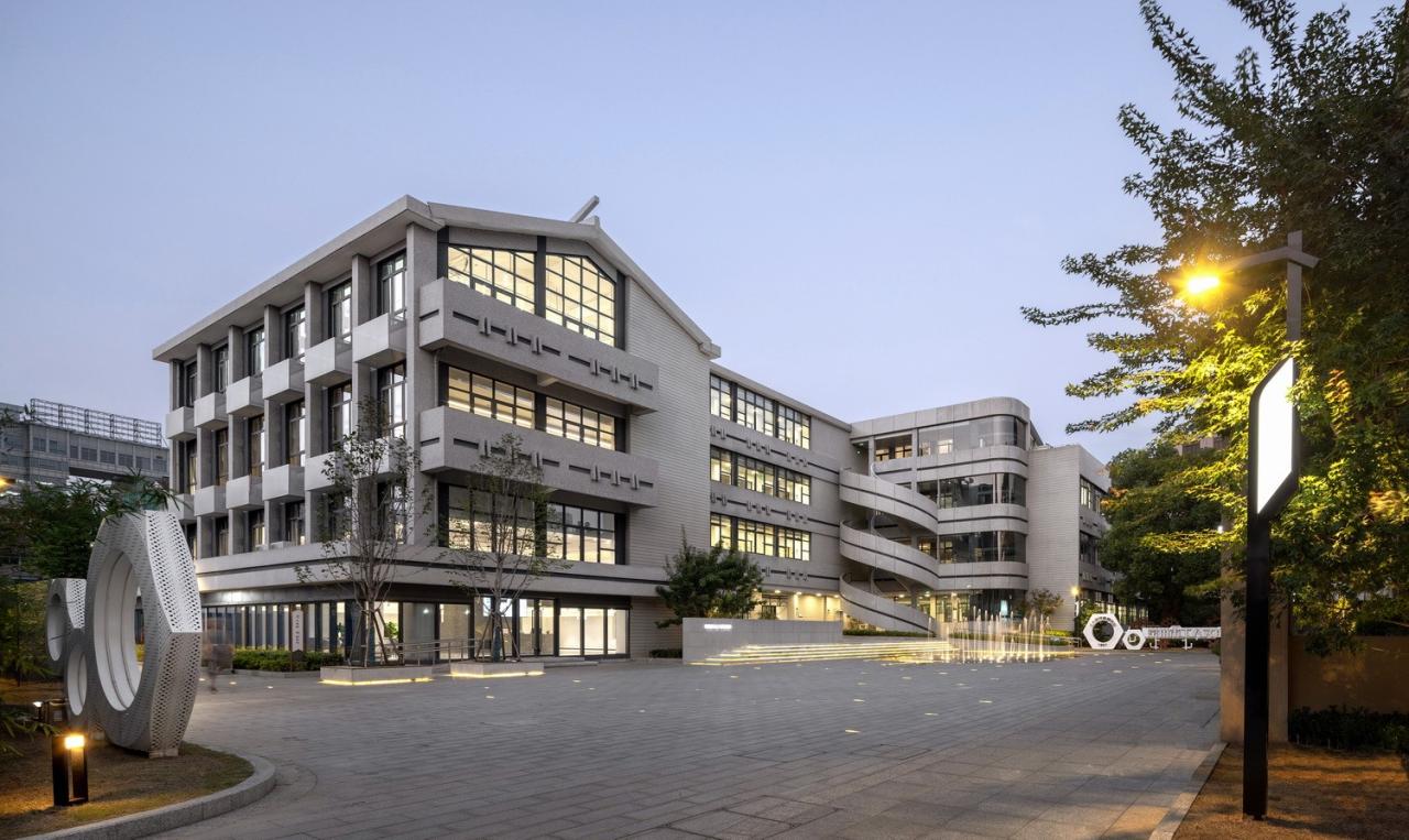 BIM建筑|重塑场所与记忆·常州市文化宫改造 / 简和建筑