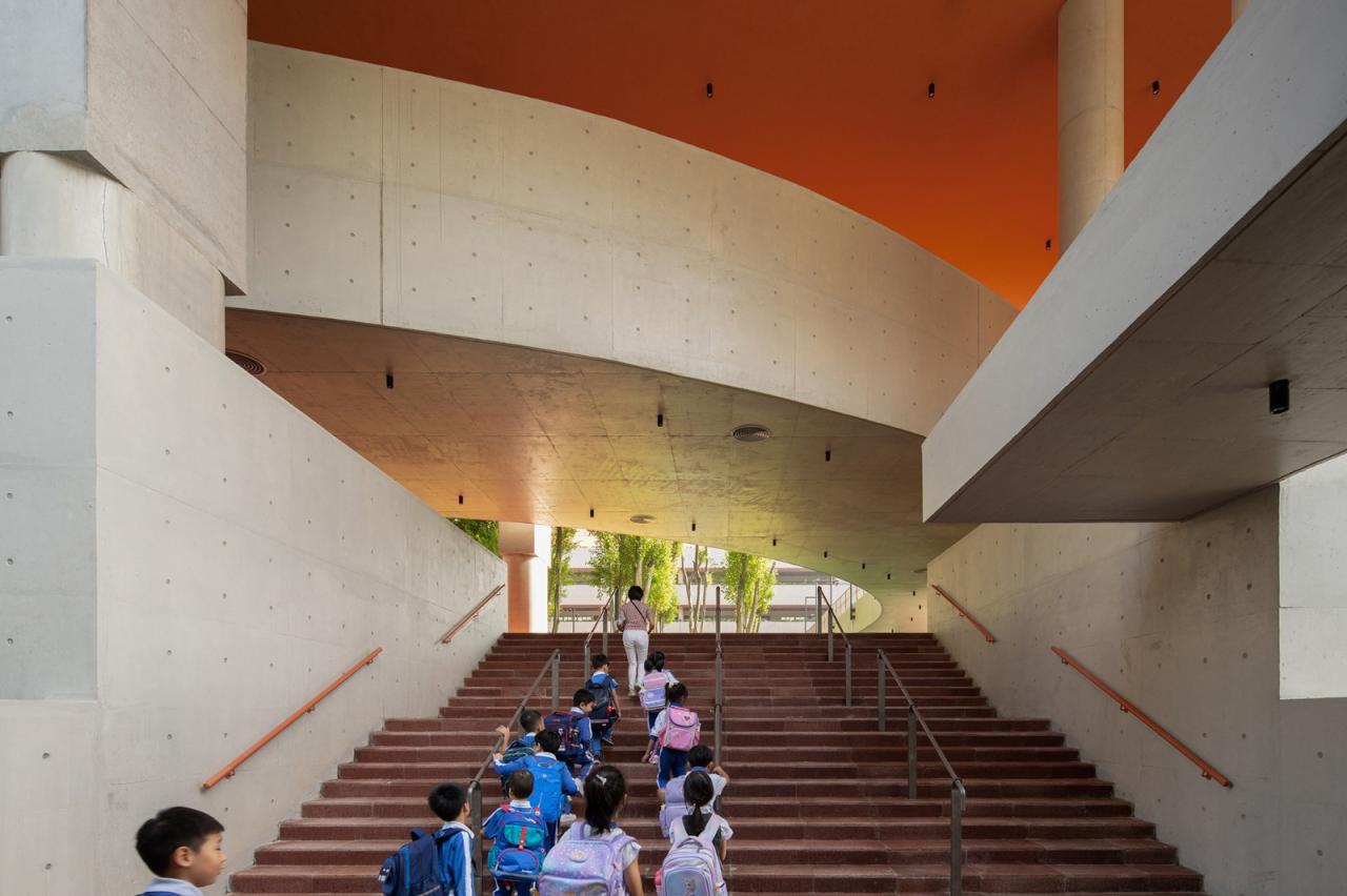 BIM建筑|深圳荔园外国语小学 / 直向建筑