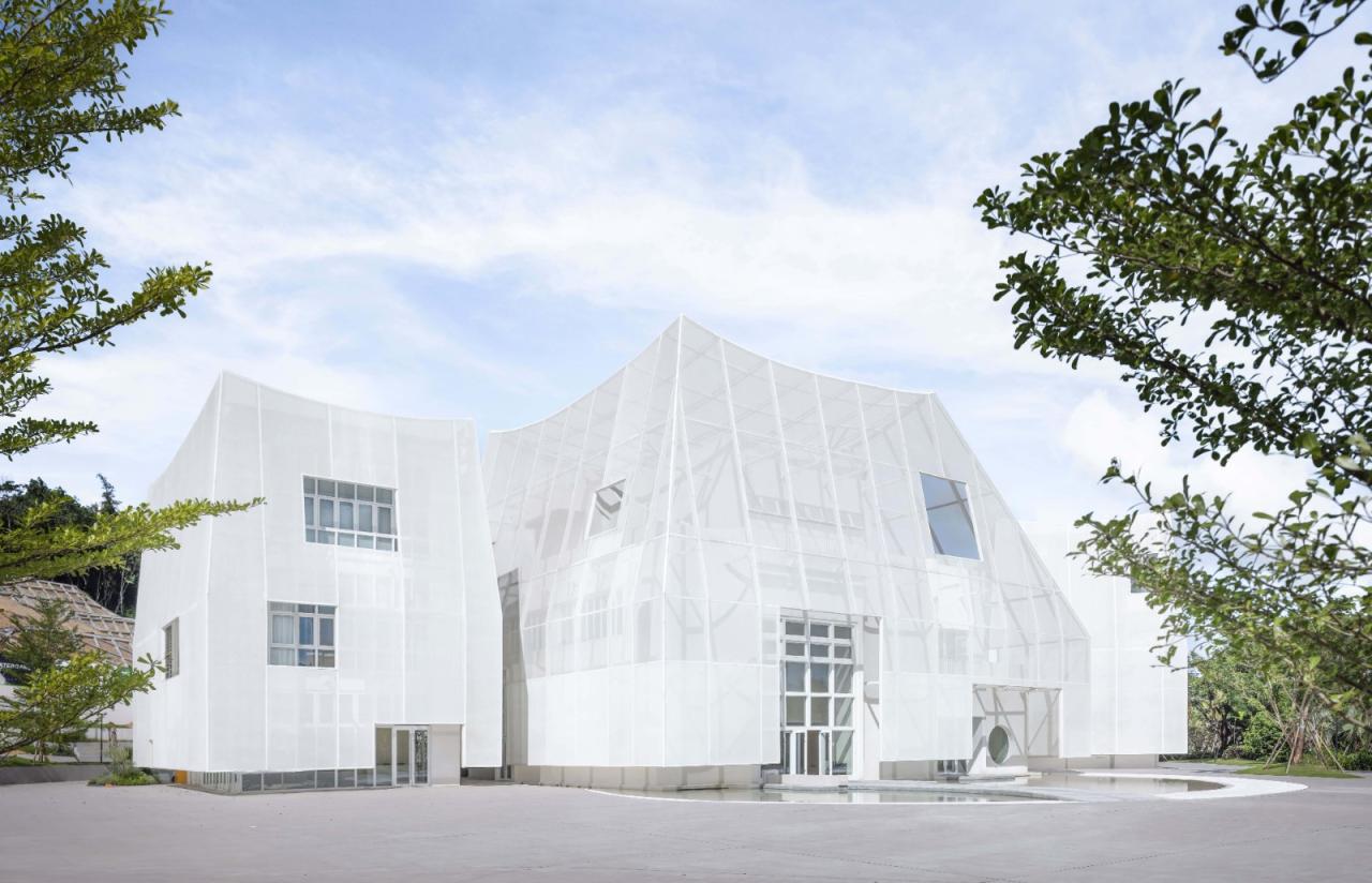 BIM建筑|玉山岚峰：正大太阳河咖啡小镇艺术中心 / Wutopia Lab