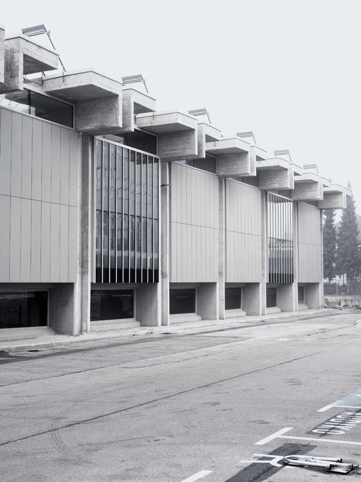 BIM建筑|老印刷厂 / OFIS Architects