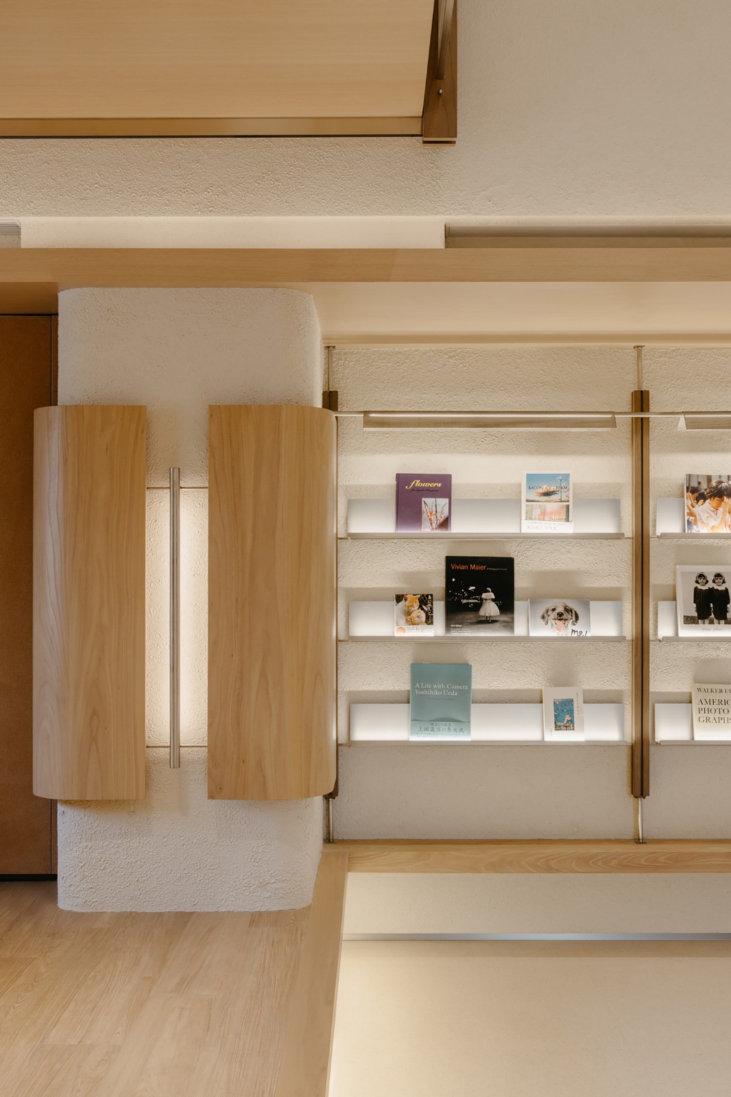 BIM建筑|尼康直营店·北京三里屯太古里店 / Lukstudio芝作室