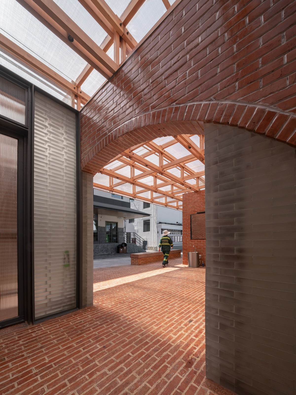 BIM建筑|留坝老街红砖公厕 / 尌林建筑设计事务所