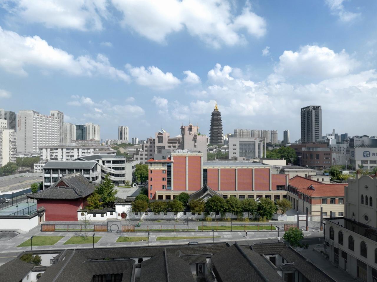 BIM建筑|重塑场所与记忆·常州市文化宫改造 / 简和建筑