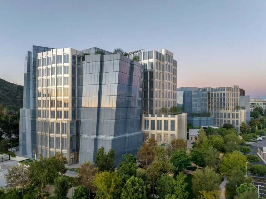 BIM建筑|盖里为华纳兄弟公司扩建总部