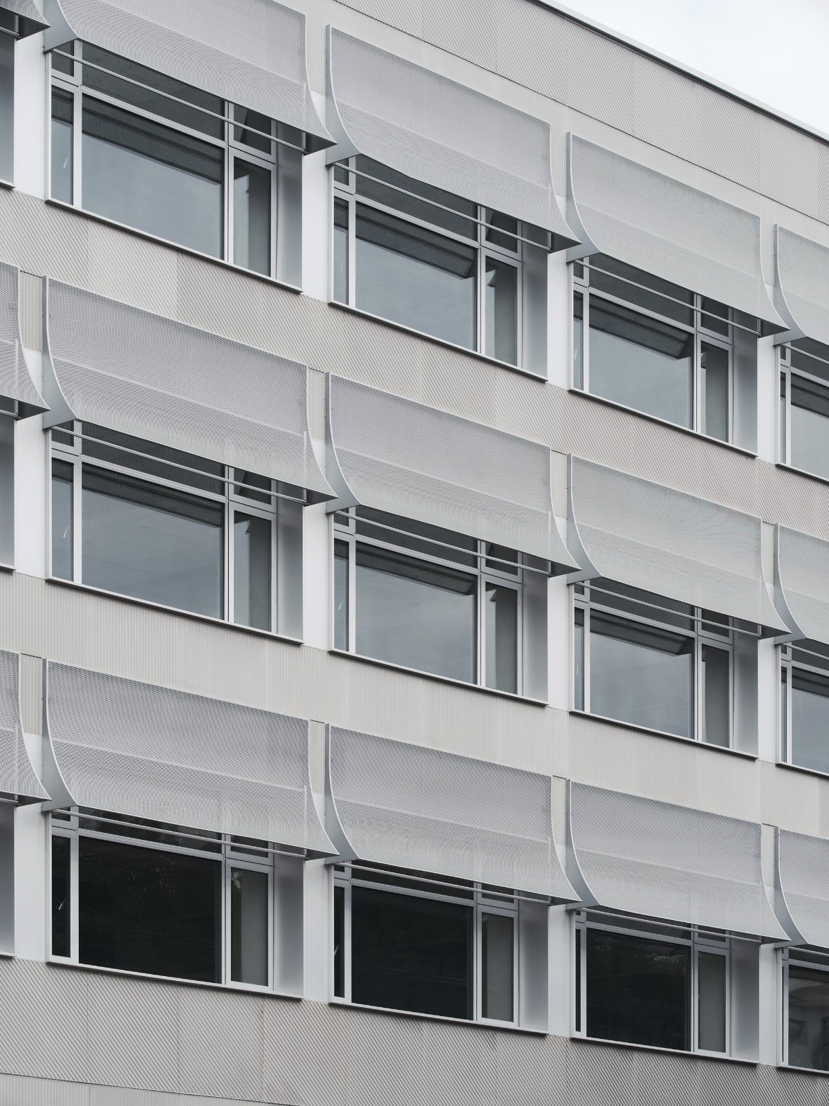 BIM建筑|上海继电器厂改造 / HCCH合尘建筑