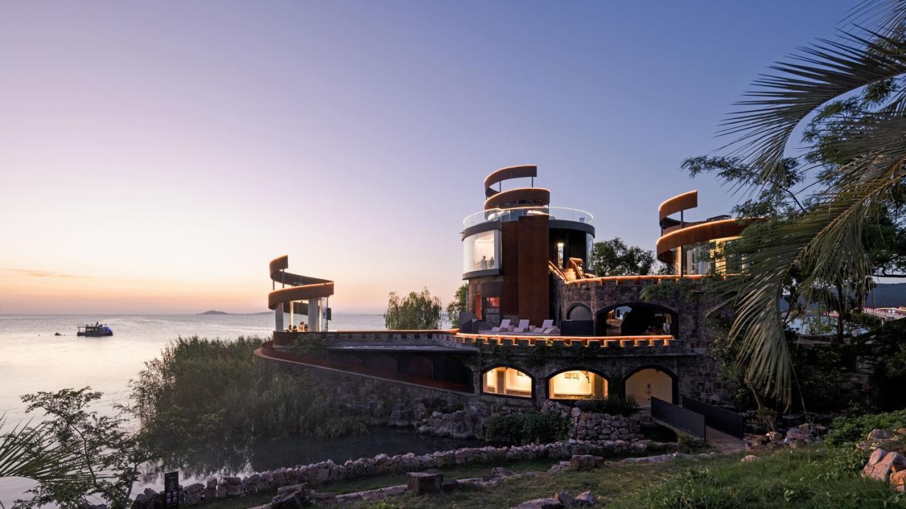 BIM建筑|太湖度假区凤凰台改造 / 平介设计