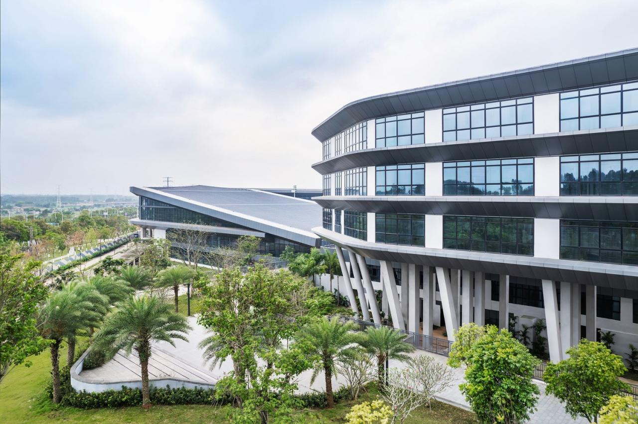 BIM建筑|北京大学附属中学海口学校 / Crossboundaries