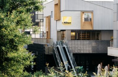 BIM建筑|尼康直营店·北京三里屯太古里店 / Lukstudio芝作室-BIM建筑网