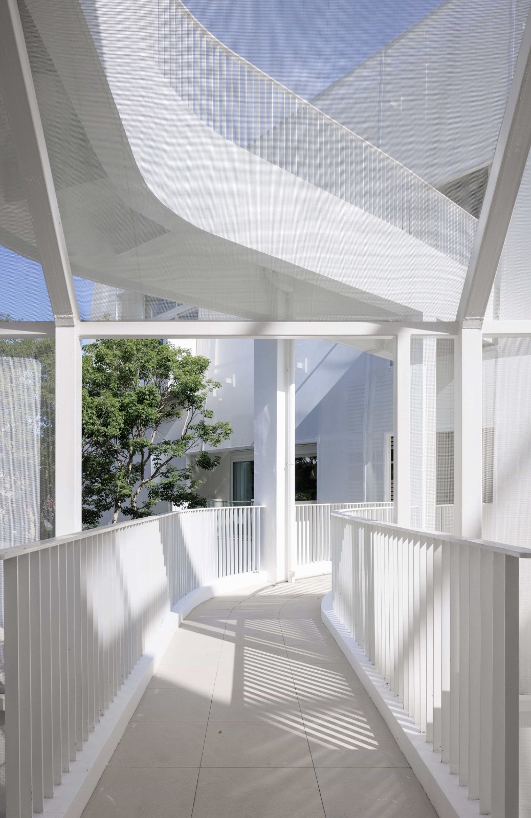 BIM建筑|玉山岚峰：正大太阳河咖啡小镇艺术中心 / Wutopia Lab