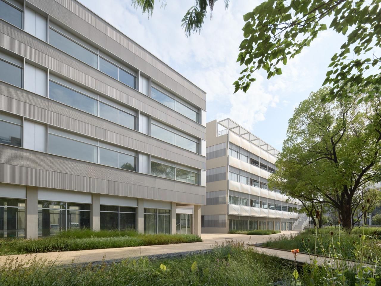 BIM建筑|上海继电器厂改造 / HCCH合尘建筑