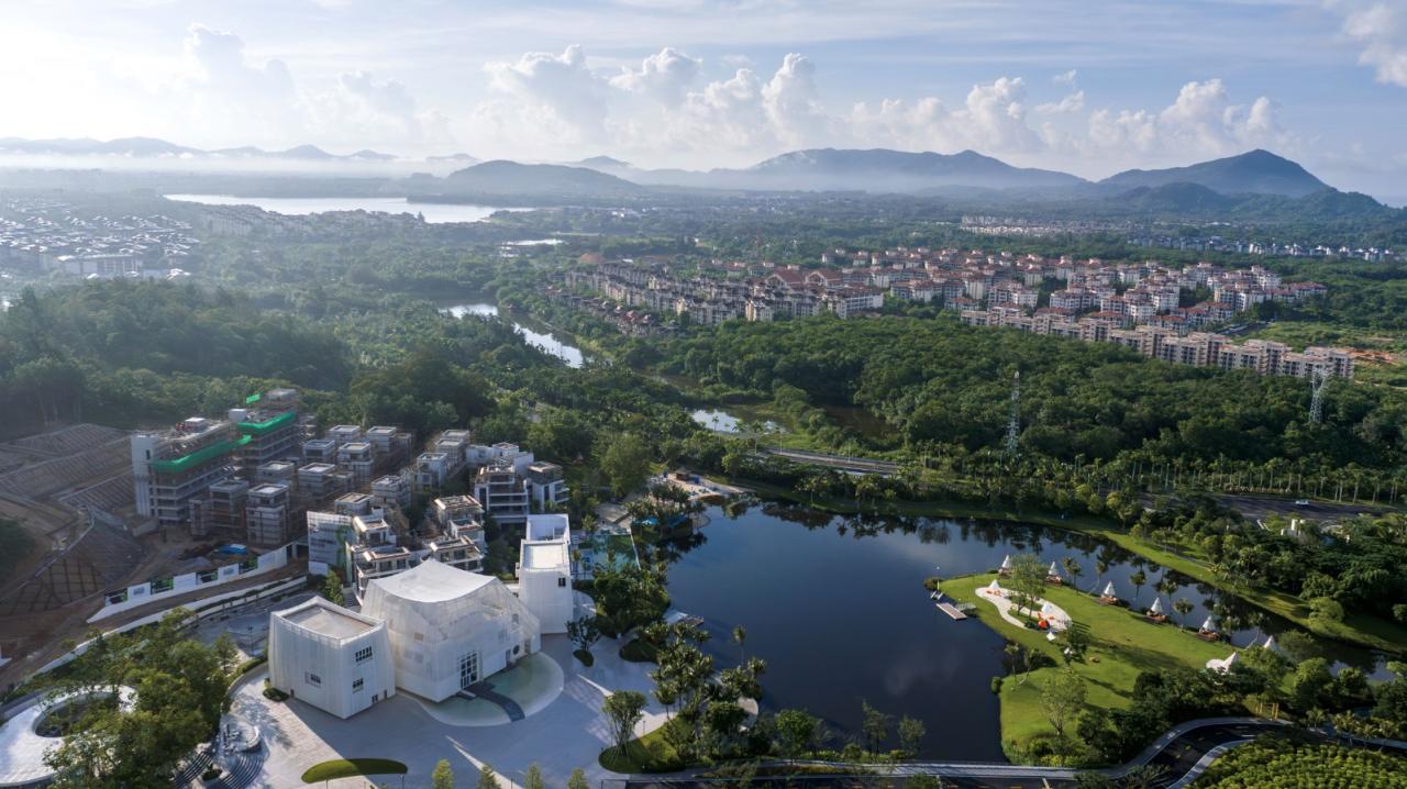 BIM建筑|玉山岚峰：正大太阳河咖啡小镇艺术中心 / Wutopia Lab